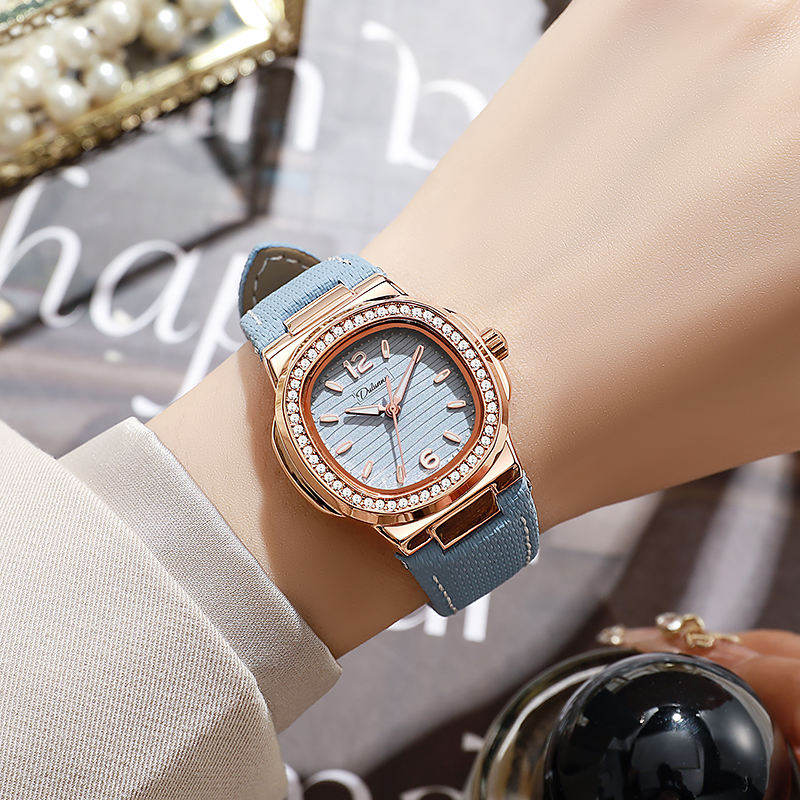 Exquisite And Minimalist Nauti - Luxury Watch With Rubber Strap 리뷰 및 가격