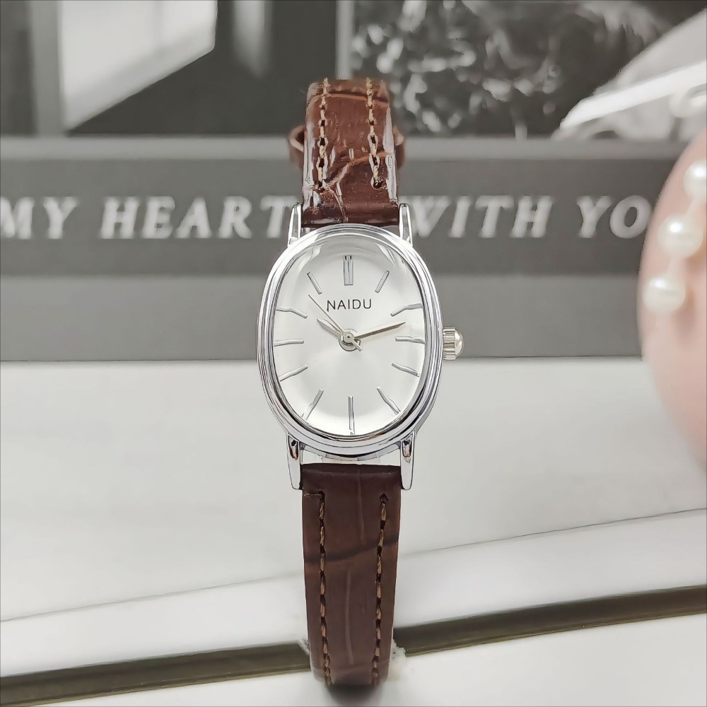 Fashion Brand Women Oval Dial  - Luxury Watch With Leather Strap 리뷰 및 가격