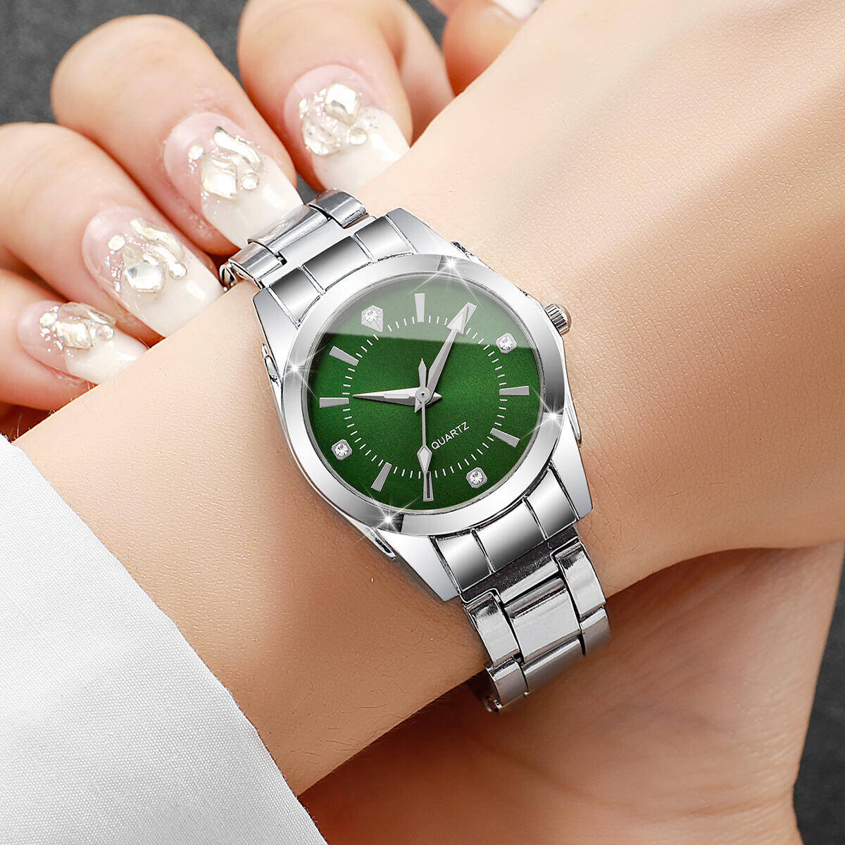 Luxury Rhinestone Women Watche - Luxury Watch Display Case 리뷰 및 가격