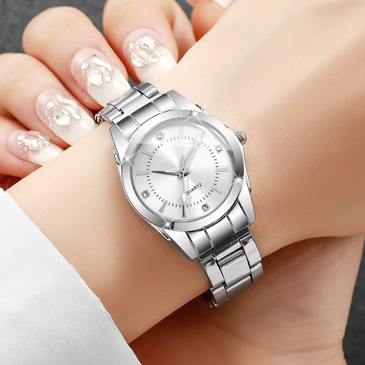 Luxury Rhinestone Women Watche - Luxury Watch Display Case 리뷰 및 가격